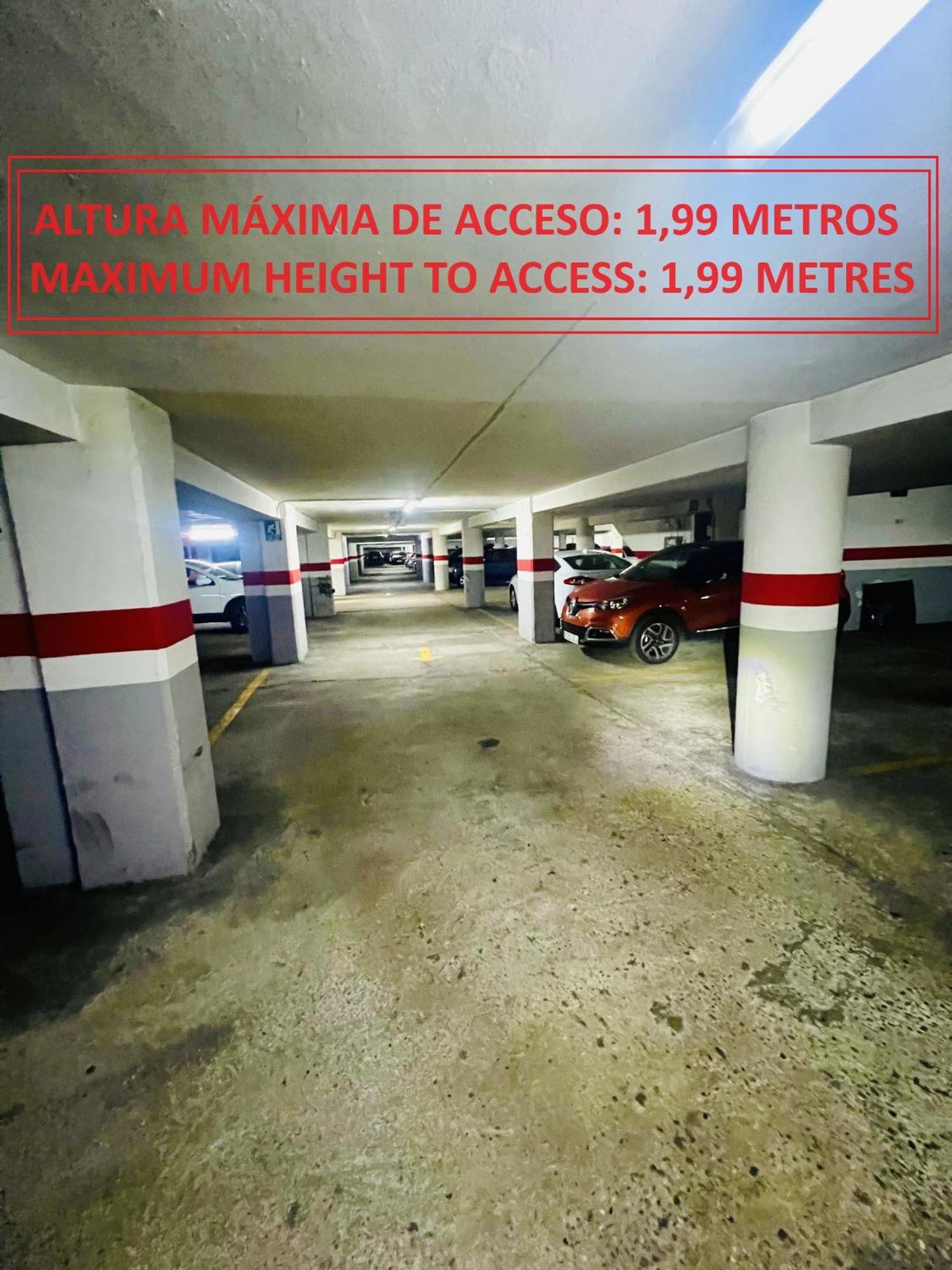 A Orillas Del Pilar Con Parking Сарагоса Экстерьер фото